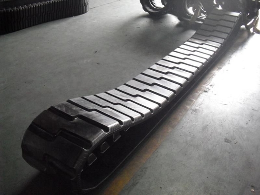 470x152.4x52 Mô hình mịn hoặc mô hình khắc đường cao su Đường vỉa hè Đường vỉa hè với 52 liên kết