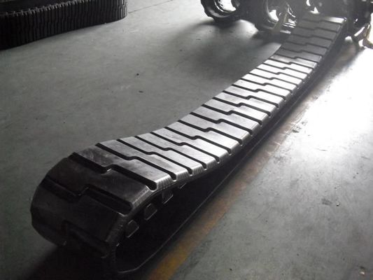 470x152.4x56 Mô hình mịn hoặc khắc PF6110 đường cao su Đường vỉa hè Đường vỉa hè Phần với 52 liên kết