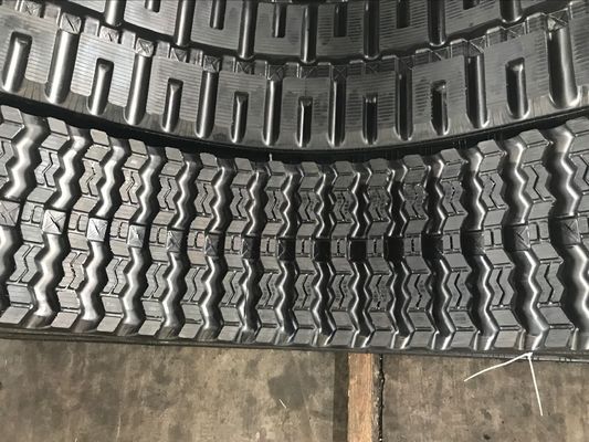 320x86x55/400x86x55/450x86x55 Zigzag Pattern Skid Steer Loader đường cao su