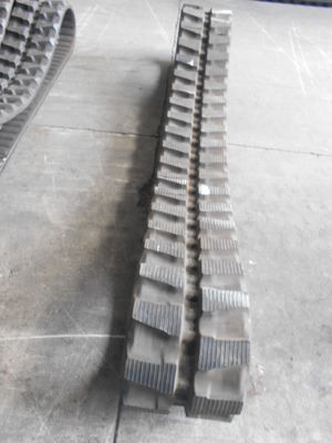 Đường cao su 300x55x78 Nhà máy cung cấp chất lượng cao nhất máy đào đường cao su