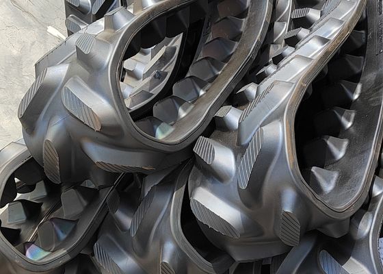 xích cao su 300X127X32 cho Máy kéo M8540, 3C878-49010