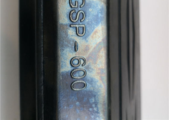 OEM 190mm Pitch Bolt trên máy xúc cao su